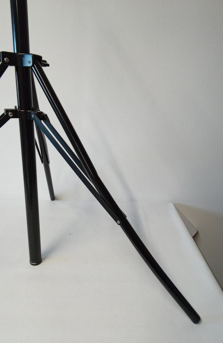 Trepied pentru lumina Aputure, inaltime ajustabila 1.1 - 2.7 m, aluminiu, negru [3]