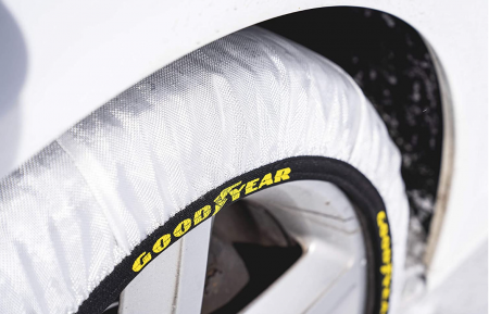 2 Huse de zăpadă pentru anvelope Goodyear GODL - Mare (Se potrivește majorității anvelopelor cu dimensiuni de la 35.56 cm la 48.26 cm) [5]