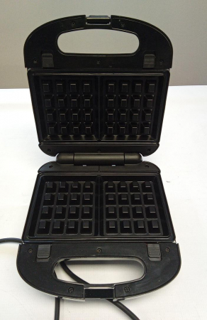 Aparat de făcut sandvișuri 3 în 1 Russell Hobbs 24540 56/RH Sandwich Maker, 760 W [3]