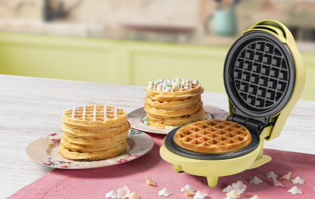 Aparat pentru gatit vafe Bestron, 550 wati, galben [3]