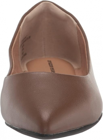 Balerini pentru femei Amazon Essentials cu vârf ascuțit, 39.5 [1]