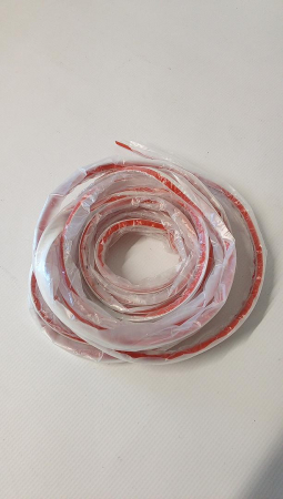 Banda decorativa autoadeziva QINERSAW 5 mx12 mm pentru marginea tavanului, peretilor, mobilei, podelei [1]