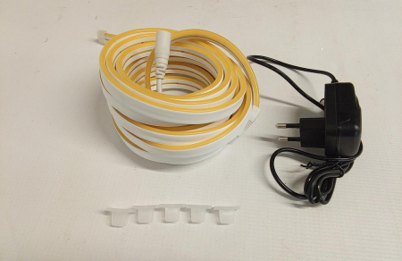 Banda LED flexibila Xunata, impermeabila, 5 m, galben [1]