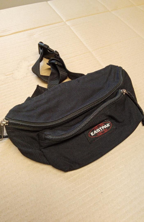 Borseta multifunctionala Eastpak Doggy, unisex, negru [2]