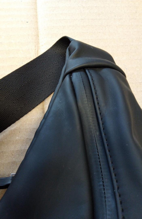 Borseta unisex 3KIND, pentru voiaj, impermeabila, negru [3]