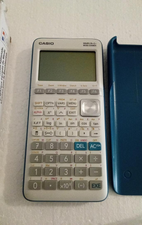 Calculator științific Casio GRAPH35+EII, Python [2]