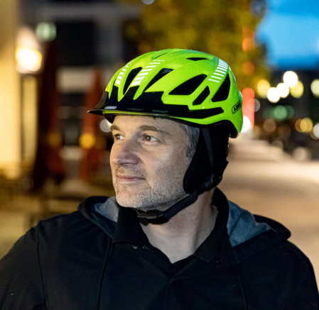 Casca de bicicleta ABUS Urban-I 3.0 City, cu lumina spate, viziera si inchidere magnetica, unisex, marime L (56-61cm) [8]