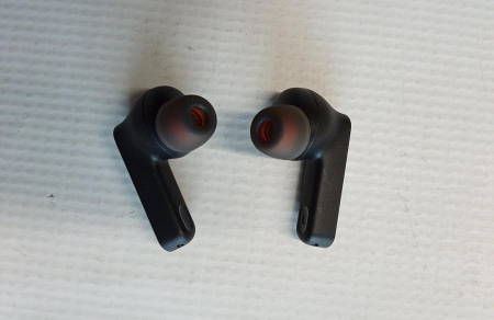 Casti fara fir JBL Tune 230 NC TWS, bluetooth, autonomie pana la 40 ore, negru [3]