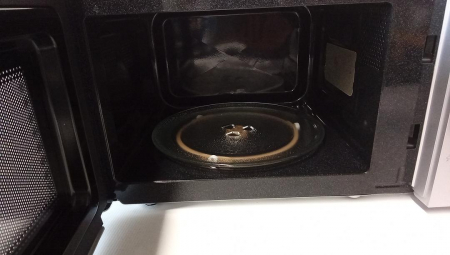 Cuptor cu microunde Cecotec ProClean 3060 Mirror, 700W, 20L [9]