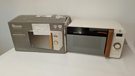 Cuptor cu microunde digital Swan Nordic, 20L, 6 trepte de funcționare, putere 800W, temporizator 30 minute, mod dezghețare, efect lemn, alb mat [1]