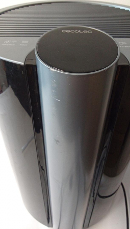 Dezumidificator Cecotec cu cronometru BigDry 9000 Professional negru 320 W, Dezumidifică 20L/zi, Rezervor detașabil de 4,5 litri, Control Wi-Fi, Ecran LED, Acoperire 90 m2 [1]