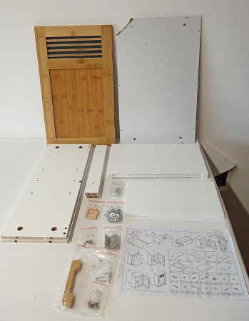 Dulap de baie suspendat Relaxdays, MDF, din bambus, 2 niveluri, alb-maro [1]