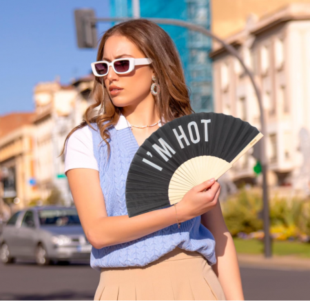 Evantai cu mesaj în limba engleză "I'M HOT"(Sunt fierbinte) pentru femei, negru [6]