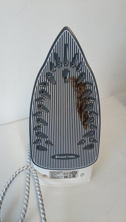 Fier de călcat cu abur Russell Hobbs, 2600 W,  210 g/min, 300 ml, Anti-calcar, 20562-56 [2]