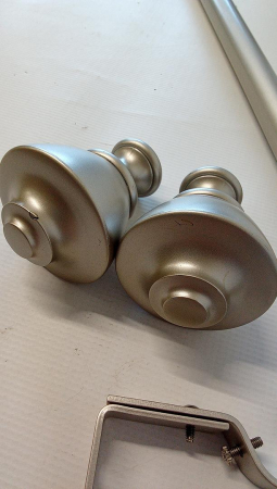 Galerie de perdea Amazon Basics, de 2.5 cm, 90 cm, nichel [2]