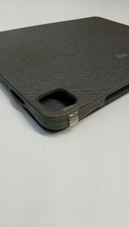 Husa cu tastatura Logitech Combo Touch pentru iPad Pro 12,9 inchi (a 5-a, a 6-a gen: 2021, 2022), AZERTY franceză, Gri [4]