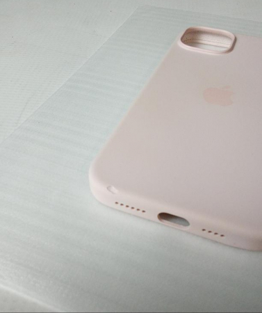 Husă din silicon pentru Apple iPhone 15 Plus cu MagSafe, roz deschis [2]