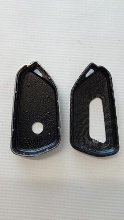 Husa pentru cheie auto Kwmobile compatibilă cu VW Golf 8, negru carbon [4]