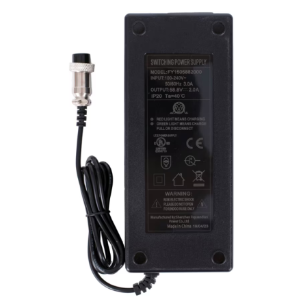 Auto Moto - Incarcator trotinete electrice cu baterie 52V, input 3.0A, output 58.8V / 2A, mufa aviation 3 pini mama