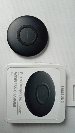 Încărcător Wireless Fast Charging Samsung Slim Pad, negru [1]