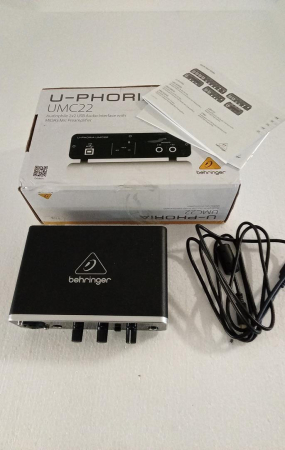 Interfata audio USB Behringer U-Phoria UMC22, negru [1]