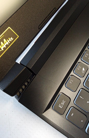 Laptop Gaming Acer Nitro 5 AN515-45-R4QT, 15.6" FullHD, 16GB, SSD 512GB, Free DOS, Negru [1]