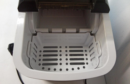 Masina pentru cuburi de gheata GORENJE IMC1200B, 120W, negru [6]