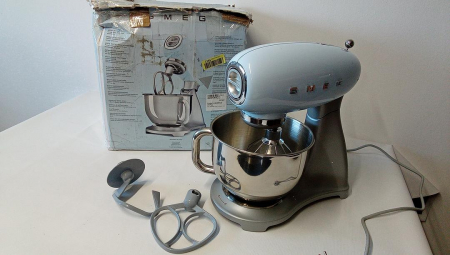 Mixer cu bol Smeg SMF02PBEU, 800 W, 4,8 litri, albastru [1]