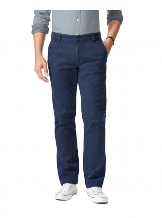 Blugi si Pantaloni barbati - Pantaloni chino Dockers Alpha Original Slim pentru bărbați, 30W/30L
