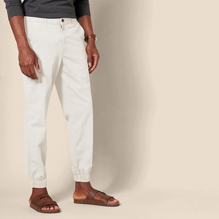 Pantaloni chino pentru barbati Amazon Essentials Straight Fit, alb, marime S [1]