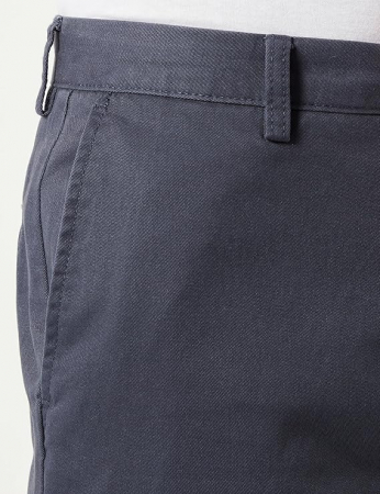 Pantaloni scurti chino pentru barbati Amazon Essentials, slim fit, 33W [3]