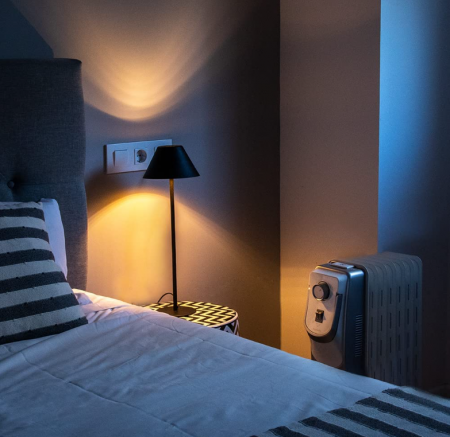 Radiator cu ulei Cecotec ReadyWarm 7000 Space 360º, 1500 W, 7 module de încălzire, 3 niveluri de putere, mâner, roți și sistem dublu de siguranță, 18 m², alb [2]