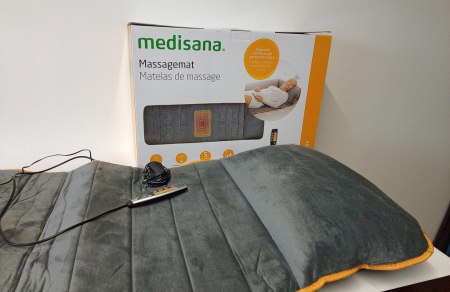 Saltea de masaj Medisana MM 825 pentru întreg corpul, 5 programe, cu încălzire [1]