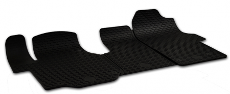 Set Covorase Auto Cauciuc Umbrella Pentru Volkswagen Crafter (2017-) Mann Tge (2017-) – 3 Pcs + Spray Curatitor Bord Antistatic Cu Spuma Activa (Lamaie) 220 Ml Mannol [1]