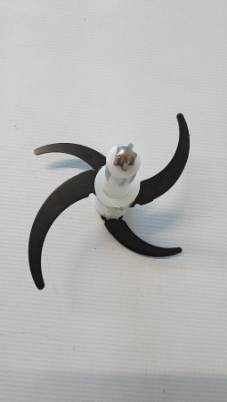 Tocator Cecotec ChopBeat 1500 TitanBlack, 600W, 4 lame de titan negru [5]