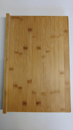 Tocator din lemn de bambus Coninx 45x30x2.5cm, fund de lemn [1]