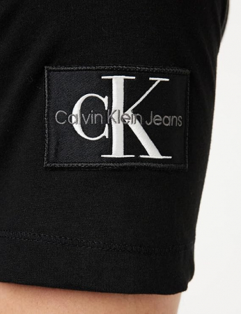 Tricou cu mânecă scurtă pentru bărbați Calvin Klein Jeans Badge Regular J30J323484, M [4]