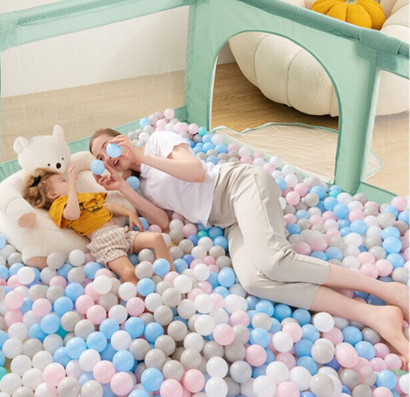 Tarc de Joaca Premium pentru Copii - Design Spatios si Sigur, cu Bile de Joaca, Plasa de Protectie, Usa cu Fermoar, Inele de Activitate si Husa de Transport Inclusa 1.5-2 m [2]