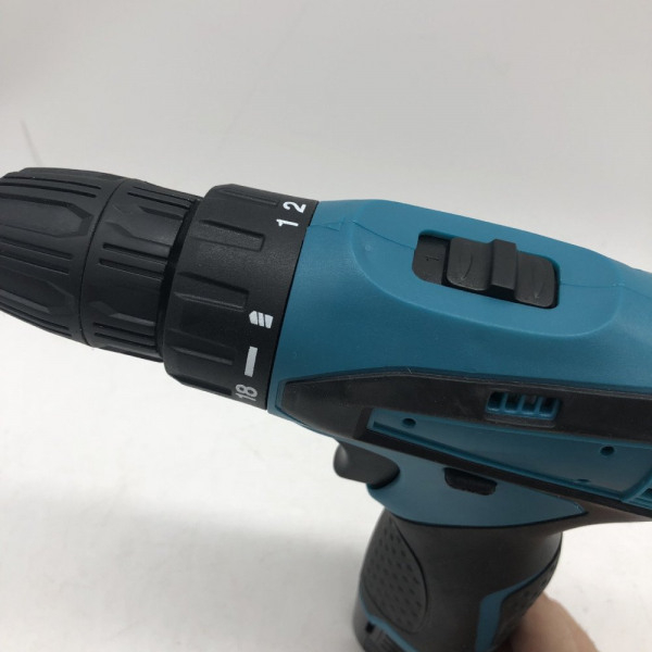 Set Masina de Gaurit si Insurubat, cu 2 Acumulatori Inclusi, 12 V, Cuplu 32Nm, 1500 rotatii/min [9]