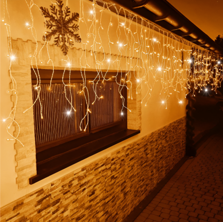 Instalatie De Craciun Tip Perdea, 12 M, 300 LED -uri, Pentru Exterior/Interior, Fir Alb, Culoare Alb Cald [1]