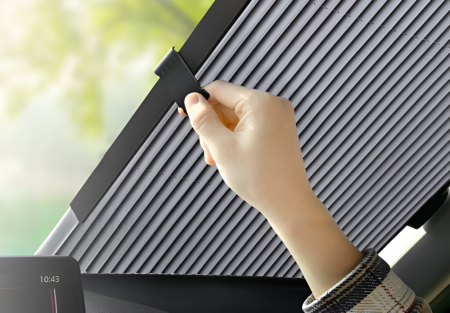 Parasolar Auto Retractabil, Fixare Prin Ventuze, Aluminiu, Universal [7]