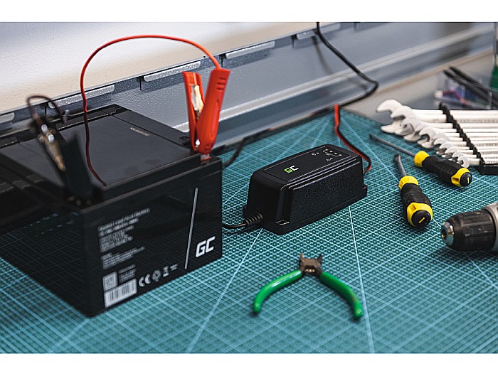 Incarcator 12V 5A Green Cell pentru acumulatori stationari etansi plumb-acid VRLA SLA AGM GEL [4]