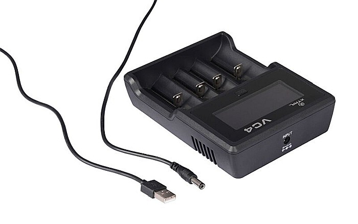 Incarcator pentru acumulatori Li-ion Ni-Mh Xtar 4 canale VC4 3.6V / 3.7V 18650 / 14500/ 26650 / AA /AAA [2]