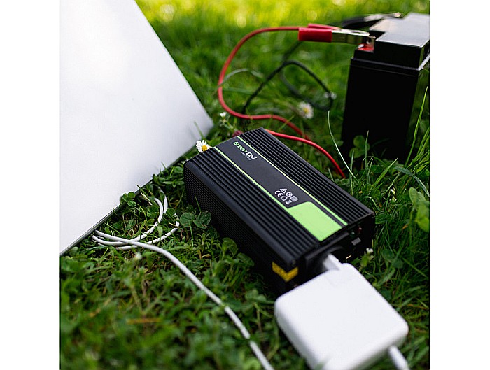 Invertor tensiune auto de la 24V la 230V 500W Green Cell INV04DE [3]