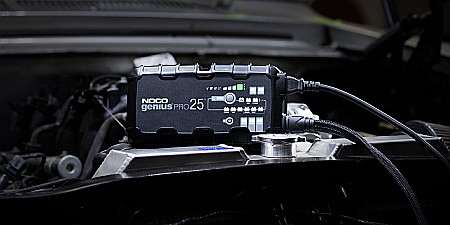 Redresor auto profesional 12V/24V 25A NOCO GENIUS PRO 25 [2]