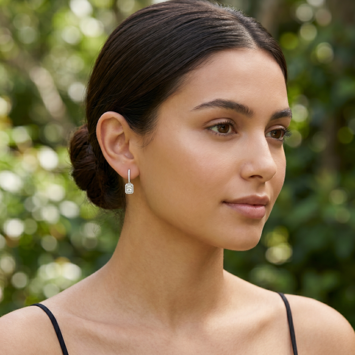 Royal Radiant Moissanite Earrings [3]