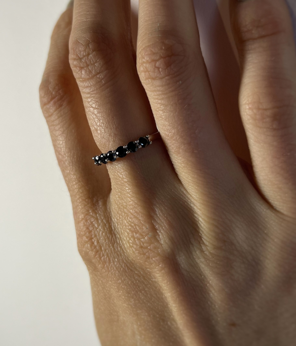 Inel 7 Stones Black Moissanite [4]