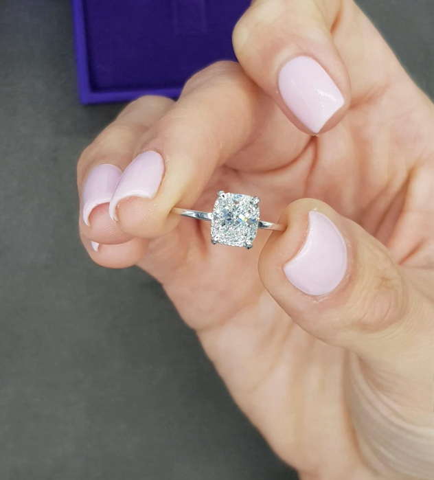 Inel Cushion Hidden Halo 3,2 CT [8]