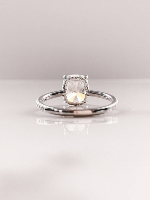 Cushion Hidden Halo Pave Setting 2,5 CT Ring [10]