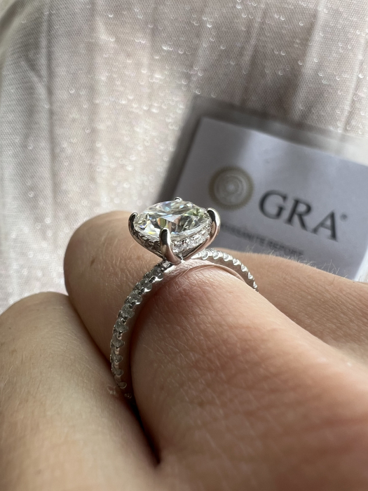 Inel de Logodnă cu Moissanite Rotund, Hidden Halo si Pave [7]